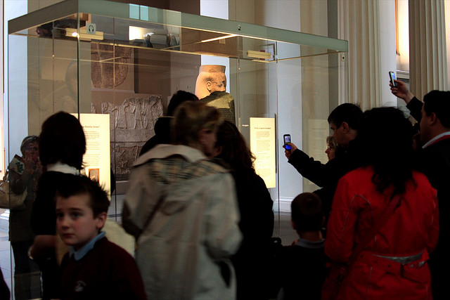 Vitrine de la pierre de Rosette, British Museum, Londres.