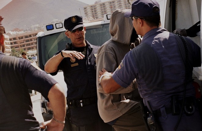 migrants-police